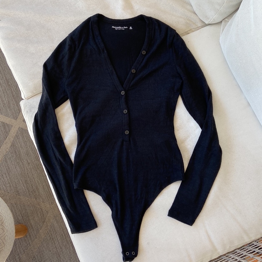 Soft A&F long sleeve bodysuit
